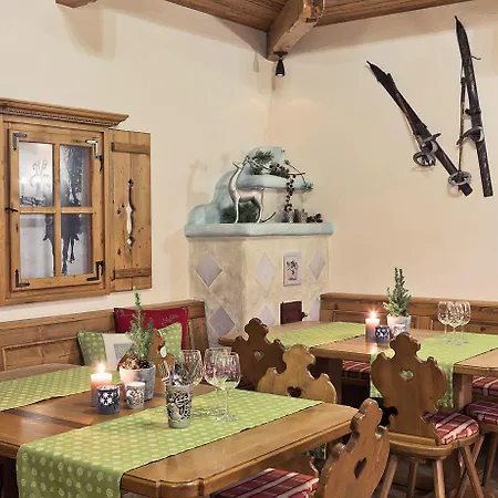 Отель Untermuellnergut 4*